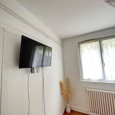 Los Angeles - Grand Appartement Reims Exterior photo