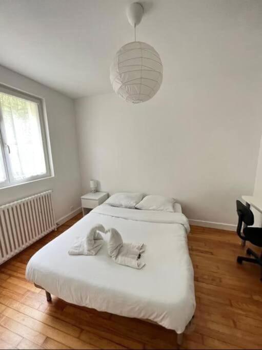 Los Angeles - Grand Appartement Reims Exterior photo